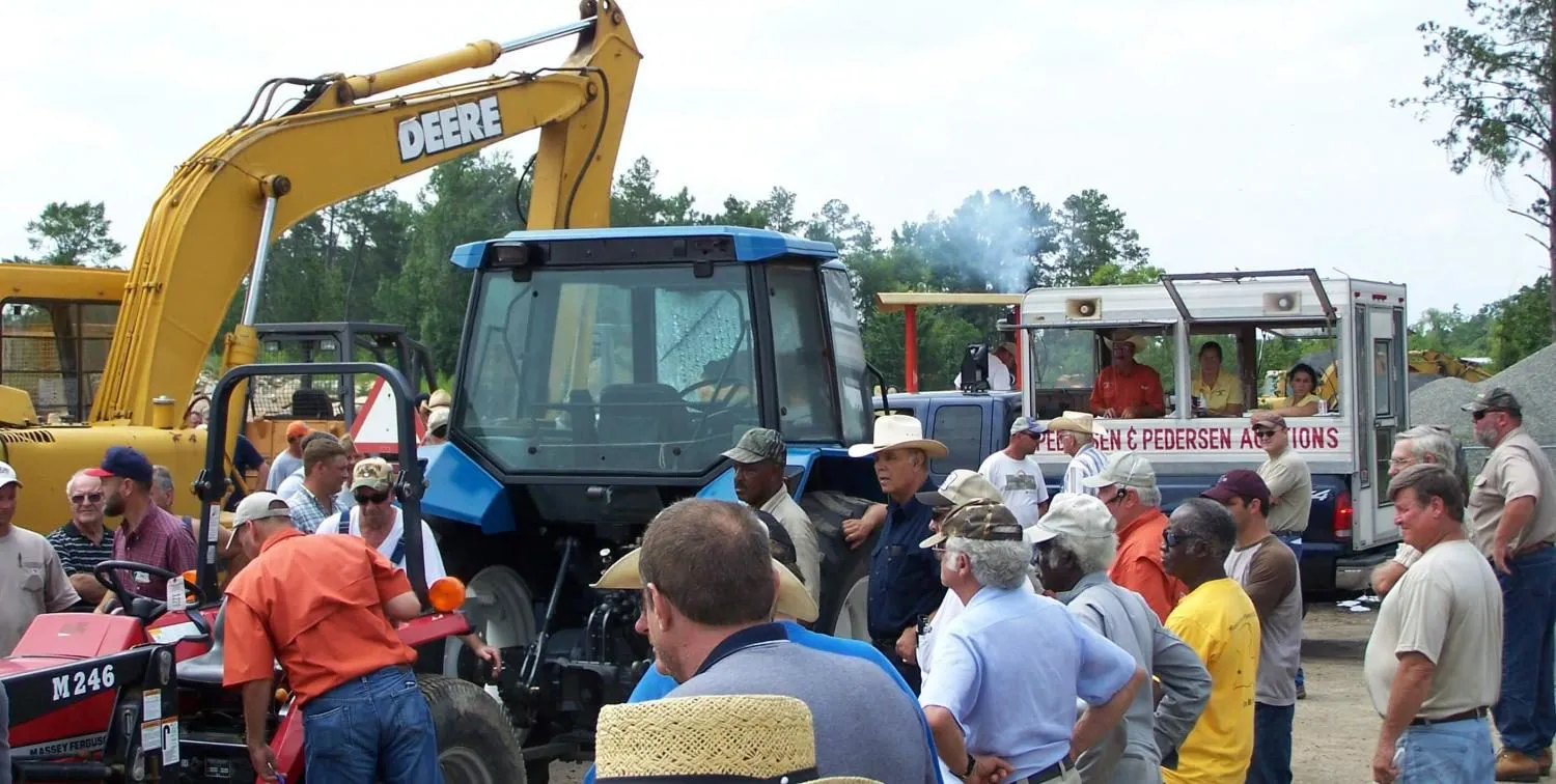 Home Pedersen & Pedersen Auctions